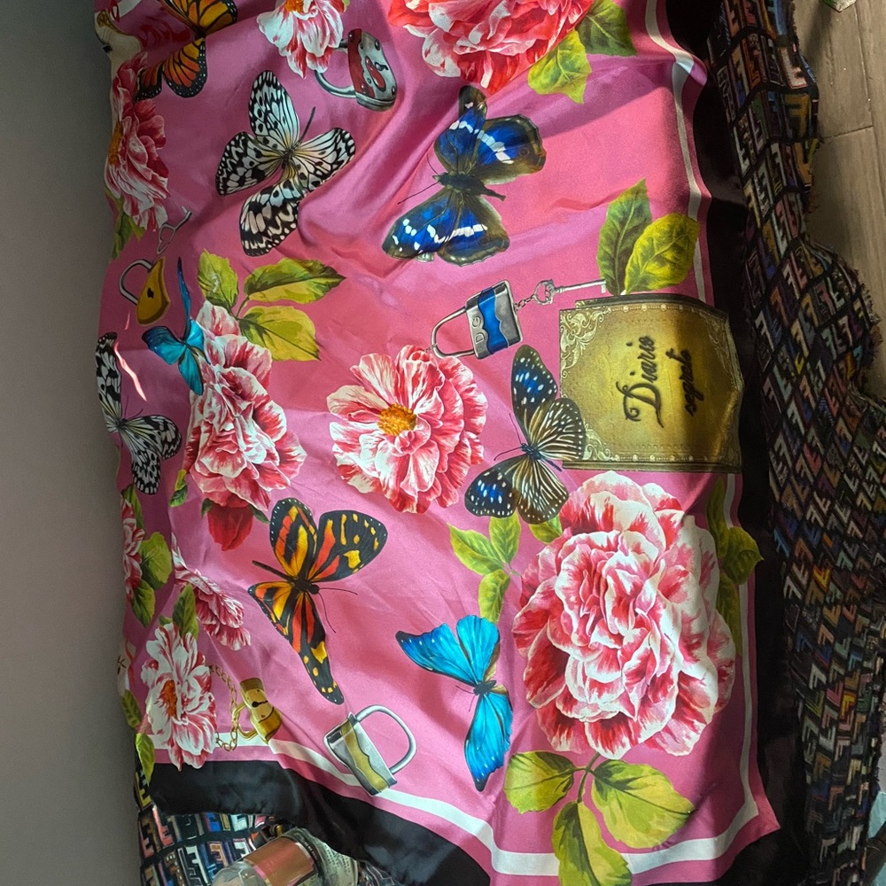 Dolce & Gabbana scarf